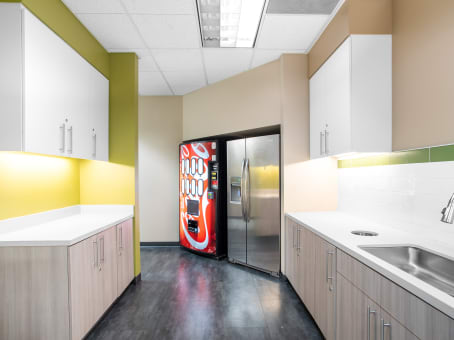 Regus Office Space in California, Santa Clara - Techmart Center