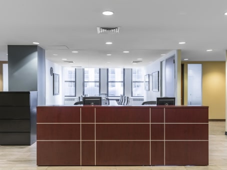Regus Business Centre in New York, New York City - 445 Park Avenue