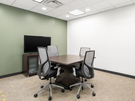 Small Conference Room (3 Person)