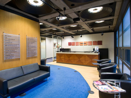 Regus Meeting Room in London Lloyd