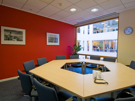 Regus Meeting Room in Birmingham Brindleyplace