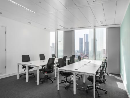 Regus Business Lounge in Manchester Spinningfields