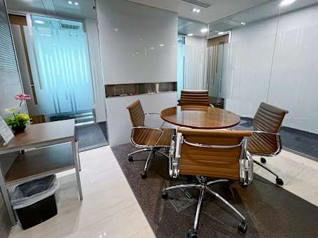 Regus Business Centre in Hong Kong The Center