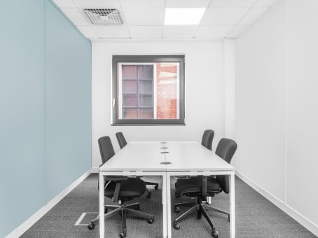 Regus Meeting Room in Belfast City Centre