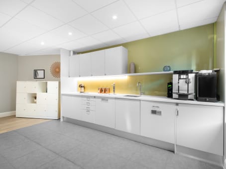 Regus Meeting Room in Newbury Oxford House