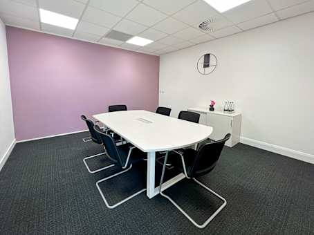 Regus Virtual Office in Leicester Grove Park