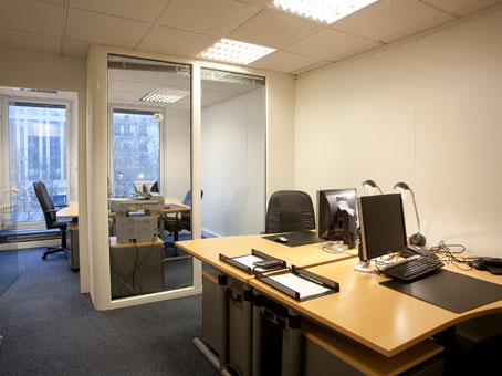Regus Office Space in Paris Avenue des Champs-Elysées