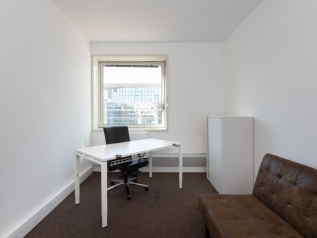 Regus Business Centre in Nice Arenas
