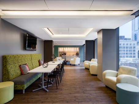Regus Office Space in Illinois, Chicago - 22 W. Washington