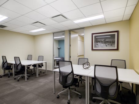 Regus Office Space in Illinois, Chicago - 22 W. Washington