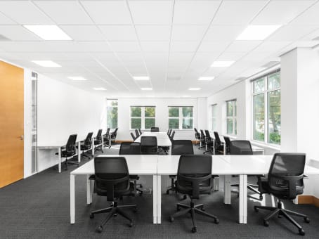 Regus Virtual Office in Luton Capability Green