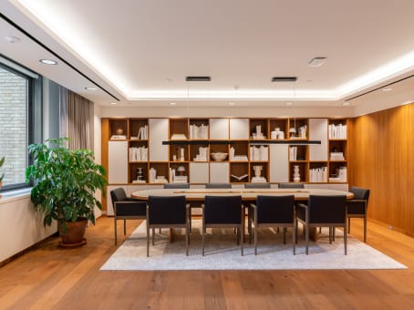 Regus Business Centre in New York, New York City - 250 Park Avenue