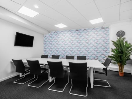 Regus Business Lounge in Bristol Broad Quay