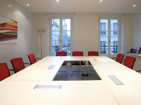 Regus Meeting Room in Paris Invalides