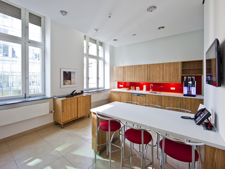 Regus Office Space in Frankfurt Skyper Villa