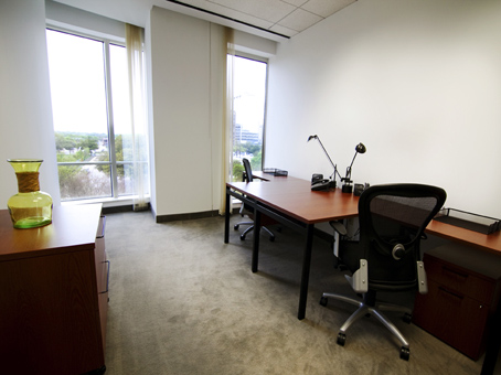 Regus Office Space in Texas, Dallas - Preston Commons Center