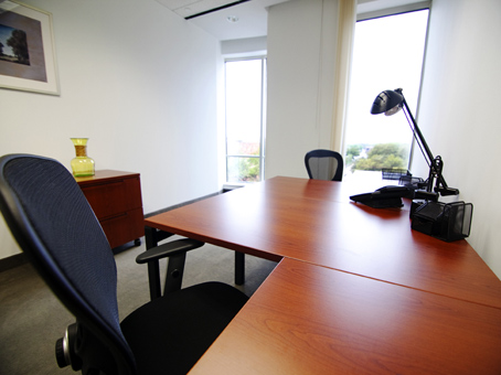 Regus Office Space in Texas, Dallas - Preston Commons Center