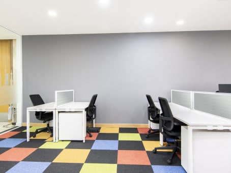 Regus Virtual Office in London 37th Floor Canary Wharf