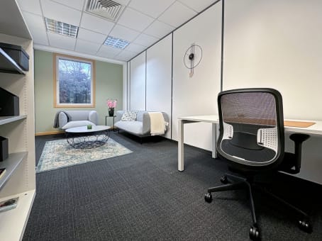 Regus Business Centre in London Heathrow Airport
