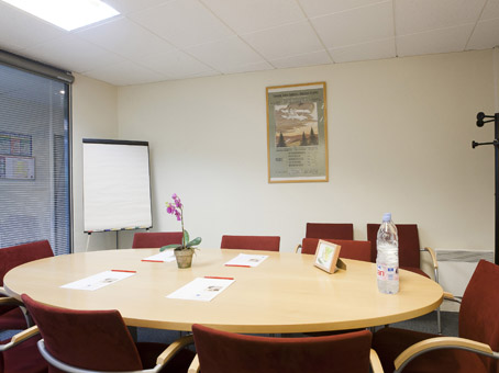 Regus Meeting Room in Paris, Issy les Moulineaux, Mairie d