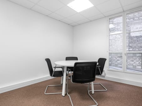 Regus Office Space in Paris Batignolles