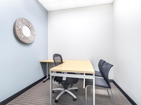Regus Meeting Room in Wisconsin, Madison East - Park Bank Plaza