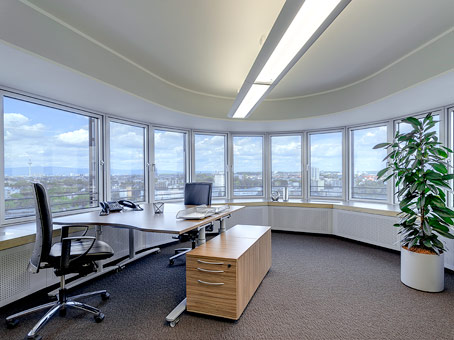 Regus Office Space in Frankfurt Lighttower
