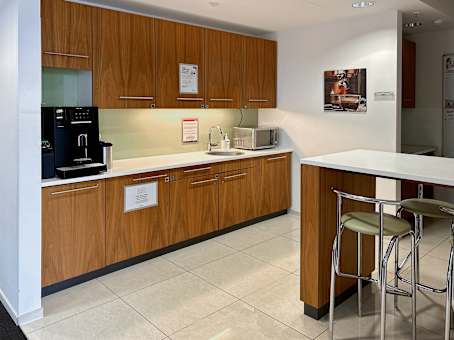 Regus Office Space in Cologne Kranhaus