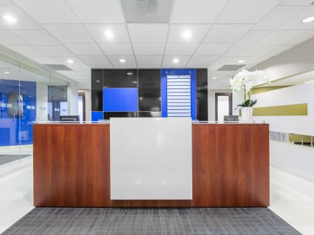 Regus Business Centre in California, Ontario - Lakeshore Center