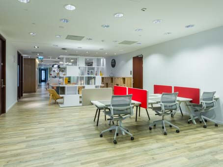 Regus Virtual Office in Warsaw Financial Centre