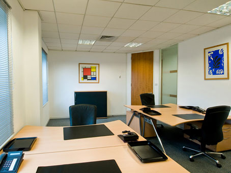 Regus Business Centre in Crawley Pegler Way