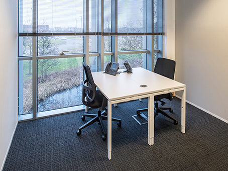 Regus Business Lounge in Cambridge Cambourne