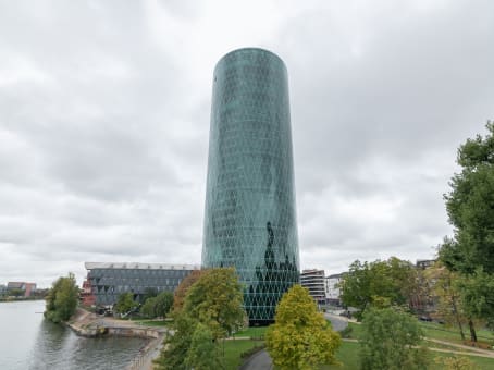 Frankfurt, Signature Westhafen Tower