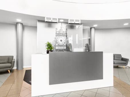 Regus Meeting Room in Chester Business Park
