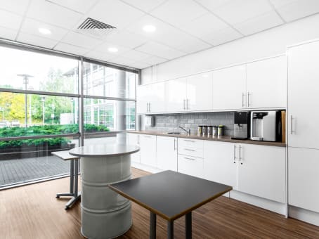 Regus Meeting Room in Chester Business Park