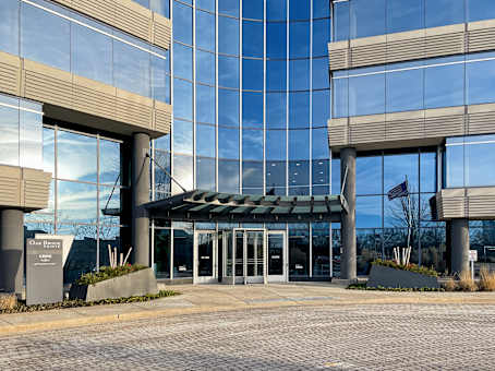 Regus Office Space, Illinois, Oak Brook - Oak Brook Pointe