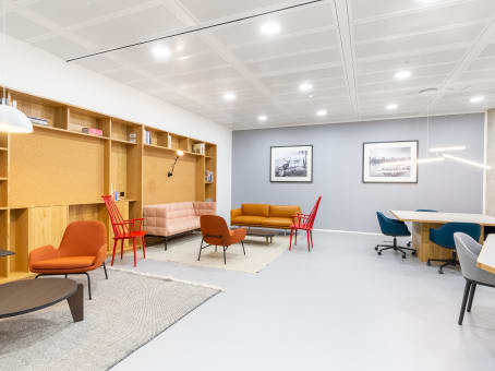 Regus Business Centre in London Chiswick Park