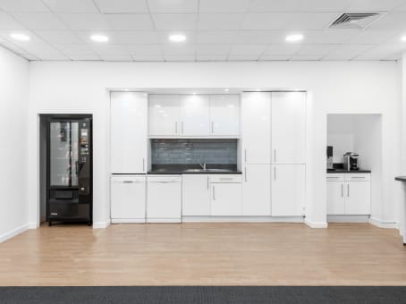 Regus Business Centre in Manchester Business Park