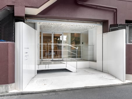オープンオフィス日本橋箱崎のオフィスビル外観