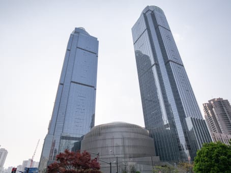 Shanghai, Grand Gateway Tower
