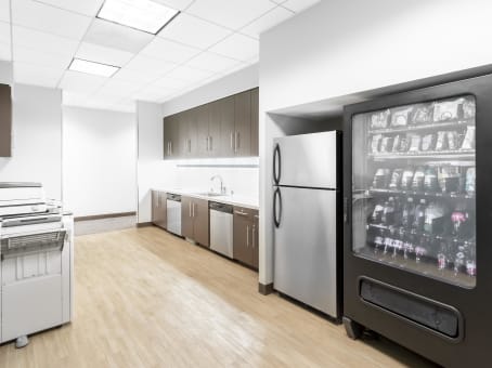 Regus Office Space in California, Costa Mesa - Plaza Tower