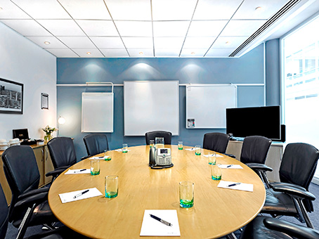 Regus Meeting Room in Guildford Cathedral Hill