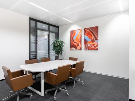 Regus Office Space in Amsterdam Atrium