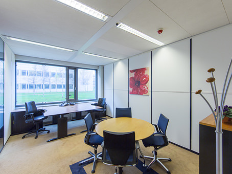 Regus Office Space in Schiphol Airport, Avioport