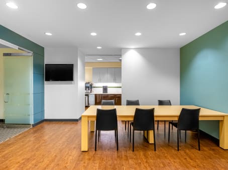 Regus Business Centre in Texas, Dallas - The Crescent