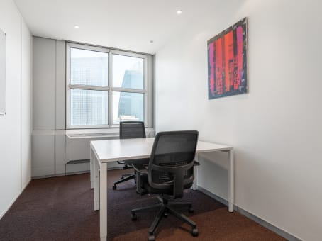 Regus Business Centre in Paris La Défense Grande Arche