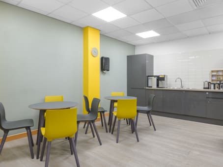 Regus Office Space in Windsor Thames Street