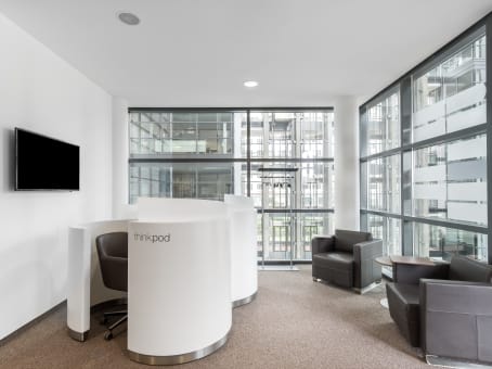 Regus Office Space in Frankfurt Herriot