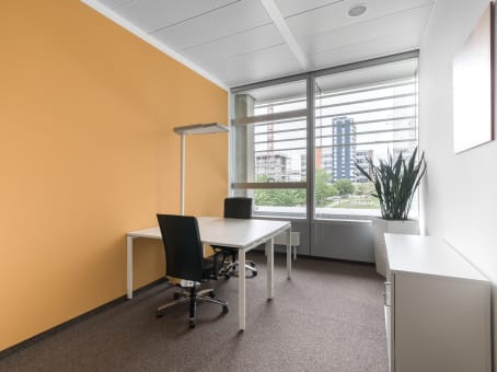 Regus Office Space in Frankfurt Herriot