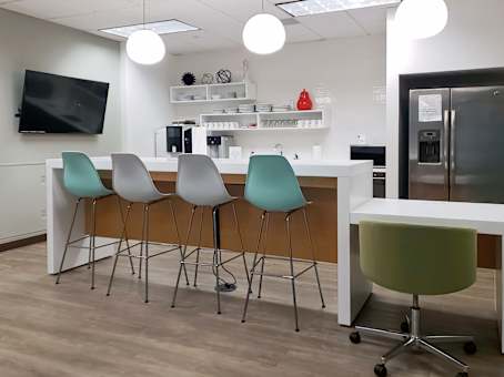 Regus Virtual Office in North Carolina, Charlotte - University Executive Park